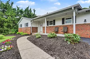 121 Cherokee Trail, Granville, OH 43023 - Photo 2