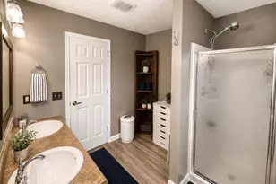 1850 Meadow Creek Creek, Zanesville, OH 43701 - Photo 12