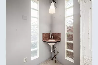 17 W 3rd Avenue #212, Columbus, OH 43201 - Photo 44