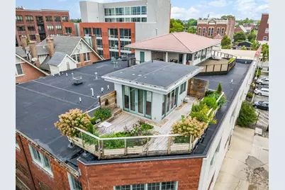 17 W 3rd Avenue #212, Columbus, OH 43201 - Photo 1