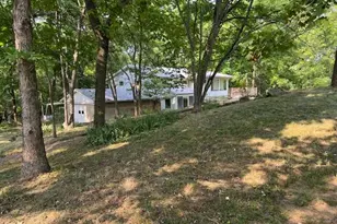 1844 Lundy's Lane Rd NW, Newark, OH 43055 - Photo 8