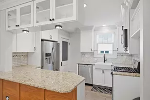94 Acton Rd, Columbus, OH 43214 - Photo 16