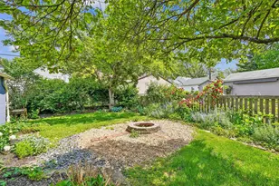 94 Acton Rd, Columbus, OH 43214 - Photo 4