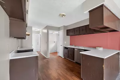 621 E Schrock Road, Westerville, OH 43081 - Photo 8