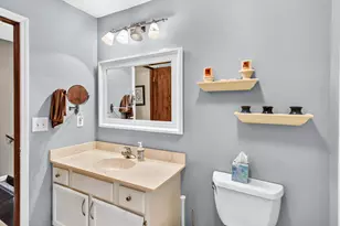 5298 Bethel Woods Dr, Columbus, OH 43220 - Photo 20