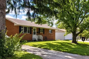 1932 Ellsworth Ave, Columbus, OH 43207 - Photo 2