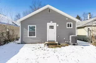 1086 Seymour Ave, Columbus, OH 43206 - Photo 16