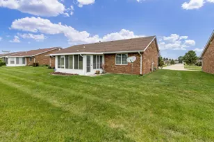 851 Circle Dr, London, OH 43140 - Photo 6