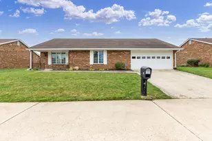 851 Circle Dr, London, OH 43140 - Photo 2