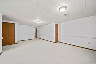 225 Falcon Dr, Chillicothe, OH 45601 - Photo 36