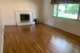 3395 Somerford Rd, Upper Arlington, OH 43221 - Photo 2