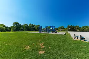 1949 Rockdale Dr, Columbus, OH 43229 - Photo 30