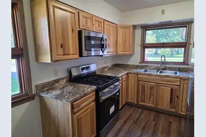 118 Stockton Avenue, Sabina, OH 45169 - Photo 2