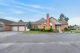 2405 Sportsman Dr, Grove City, OH 43123 - Photo 30