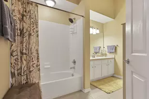 100 Stonegate Dr, Pataskala, OH 43062 - Photo 24