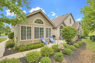 100 Stonegate Dr, Pataskala, OH 43062 - Photo 1