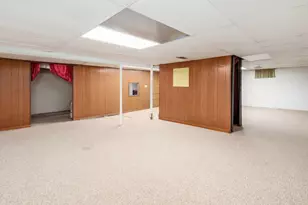 1748 Alpine Dr, Columbus, OH 43229 - Photo 32