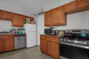 129 Buckeye Cir, Columbus, OH 43217 - Photo 14