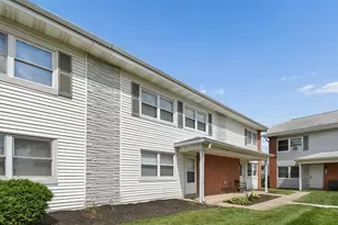 156 Buckeye Cir, Columbus, OH 43217 - Photo 1