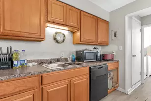 219 Buckeye Cir, Columbus, OH 43217 - Photo 18