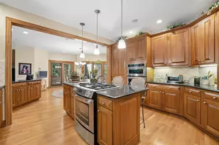 388 Lily Pond Ct, Columbus, OH 43230 - Photo 12