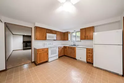2256 Presley Drive, Grove City, OH 43123 - Photo 12