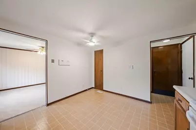 2256 Presley Drive, Grove City, OH 43123 - Photo 14