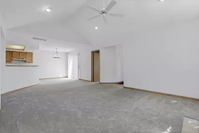 2402 Huntmaster Lane, Grove City, OH 43123 - Photo 14