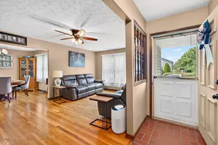 1438 Brenthaven Dr, Columbus, OH 43228 - Photo 8