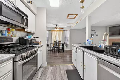 1586 Rock Creek Drive, Grove City, OH 43123 - Photo 8