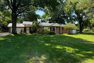 3206 Columbus Rd, Centerburg, OH 43011 - Photo 2