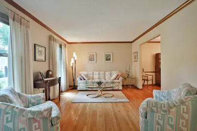 5200 Buckeye Grove, Columbus, OH 43214 - Photo 6