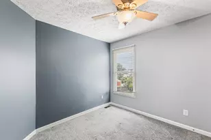 294 Kestrel Dr, Blacklick, OH 43004 - Photo 16