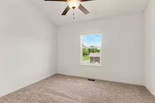 8345 Bruntsfield Rd, Columbus, OH 43235 - Photo 14