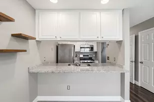 1893 Bashan Dr, Columbus, OH 43228 - Photo 8