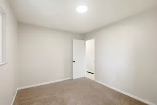 1718 Weiler Ave, Columbus, OH 43207 - Photo 30
