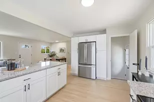 1718 Weiler Ave, Columbus, OH 43207 - Photo 14