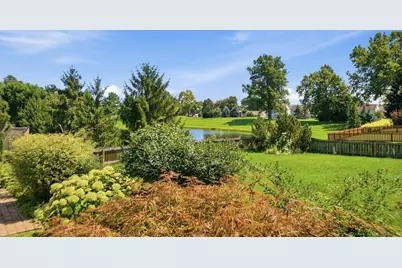 9000 Marchbank Lane, Lewis Center, OH 43035 - Photo 32