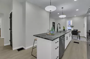 582 Siebert St, Columbus, OH 43206 - Photo 16