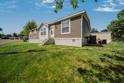 5965 Harrisburg Georgesville Road #8, Grove City, OH 43123 - Photo 2