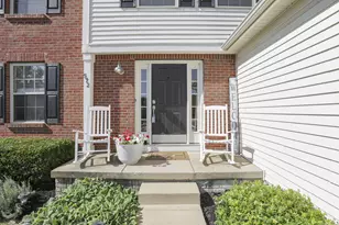 572 Fields Meadow Dr, Sunbury, OH 43074 - Photo 2