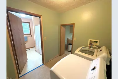 349 Fishers Lane, Zanesville, OH 43701 - Photo 18