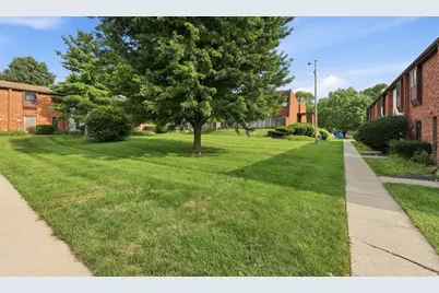 67 Merlin Drive, Westerville, OH 43081 - Photo 2