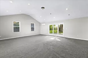 359 N Sylvan Ave, Columbus, OH 43204 - Photo 22