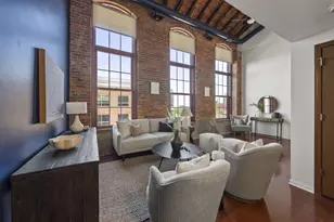 544 S Front St, Columbus, OH 43215 - Photo 2