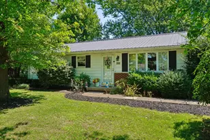 544 Edgewood Dr, Circleville, OH 43113 - Photo 2