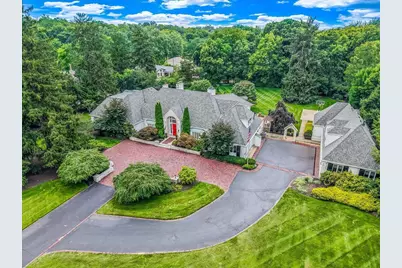 2777 McCoy Road, Upper Arlington, OH 43220 - Photo 2