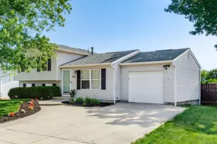 792 Carteret Dr, Columbus, OH 43228 - Photo 2
