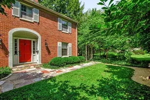 160 W Royal Forest Blvd, Columbus, OH 43214 - Photo 4