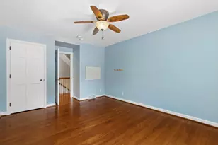 160 W Royal Forest Blvd, Columbus, OH 43214 - Photo 32